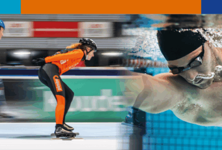 5835Schaatsen in de ijshal voor volwassenen
