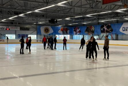 Zomerschaatsen in de ijshal