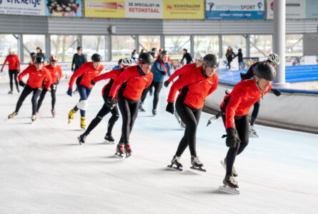 9101Schaatsles